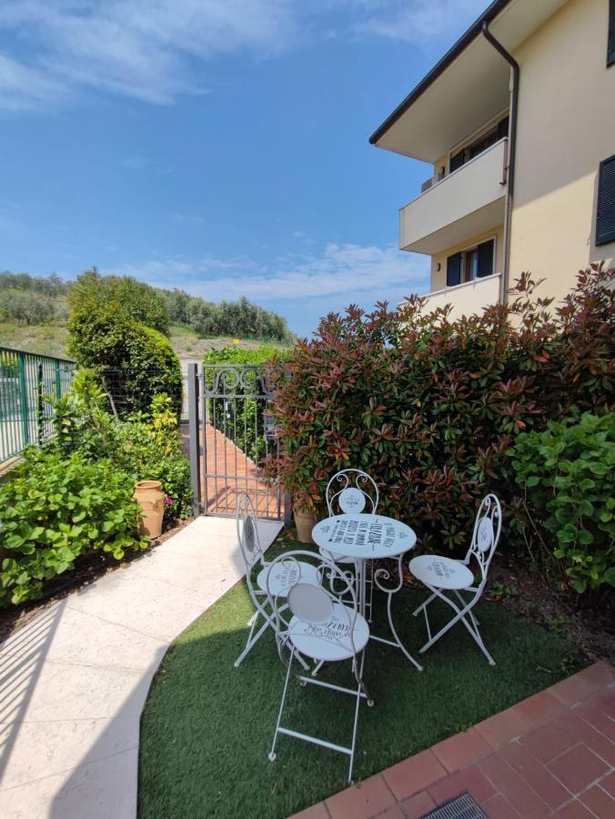 Private Garden Giardino Privato A Bardolino - House Amorino Exteriör bild